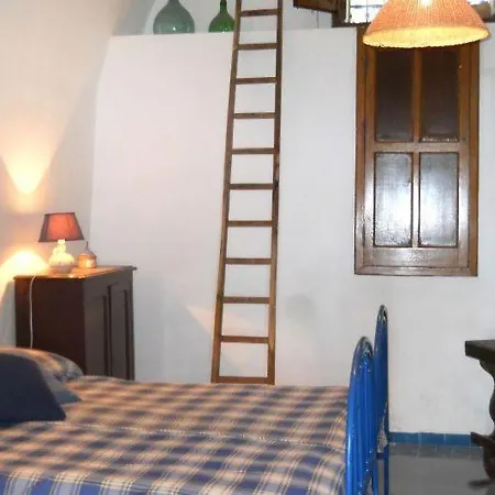 Corsano Sleeps 4 *